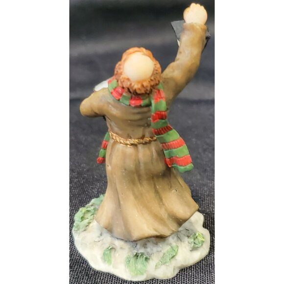 Christmas Around the World 3 MONKS village figurines Owell monastery abbey friar - Picture 3 of 8